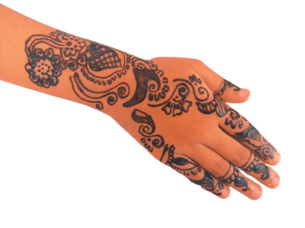 mehndi henna tattoo mehindi design tattoos schablonen drucke auf einem mädchen weibliche einhandhochzeit und eid anlass veranstaltung volle rückhand indisch stilvolle braut mehendi mode make-up schönheit druck muster foto - wedding indian culture pakistan henna tattoo stock-fotos und bilder