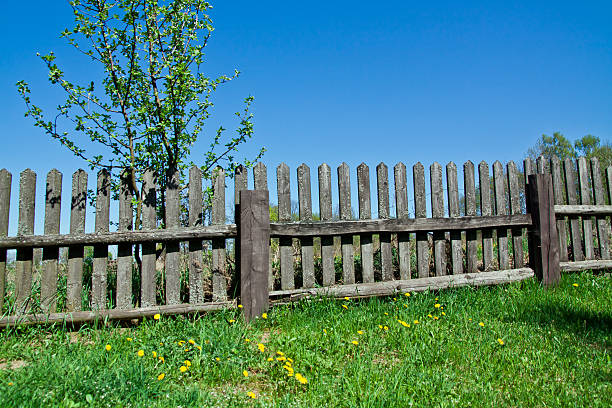 istock Old wooden fence 148350230