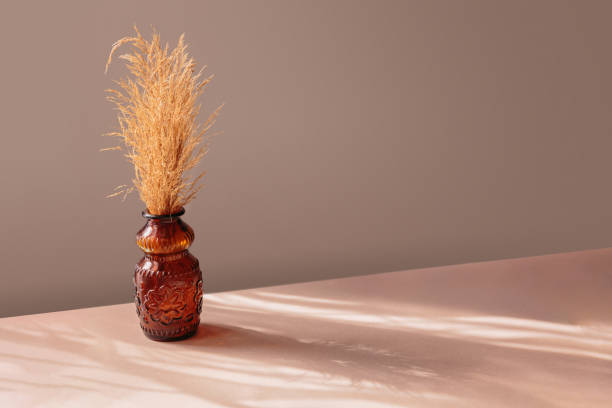 istock Natural dried pampas grass in brown vase 1483505413