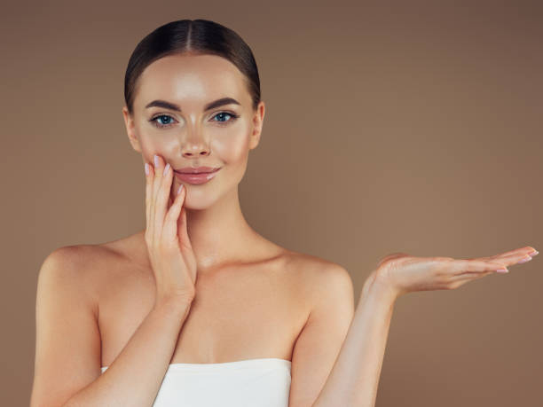 istock Beautiful woman 1483506859