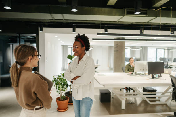 istock Coworkers having a discussion 1483517673