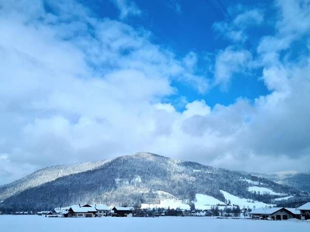 istock winterwonderland in alps 1483553313
