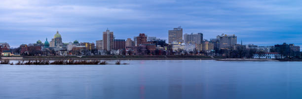 istock Harrisburg City Skyline at Dusk 1483569055