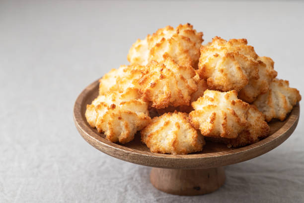 istock Homemade coconut cookies on the plate. 1483587238