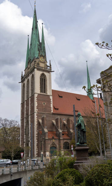 200+ Fotos, Bilder und lizenzfreie Bilder zu Kirche St iStock