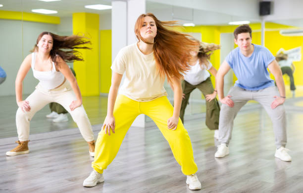 istock Teen girl dancing modern dances in dance studio 1483674914