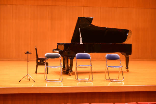 istock Grand piano in a hall 1483684734