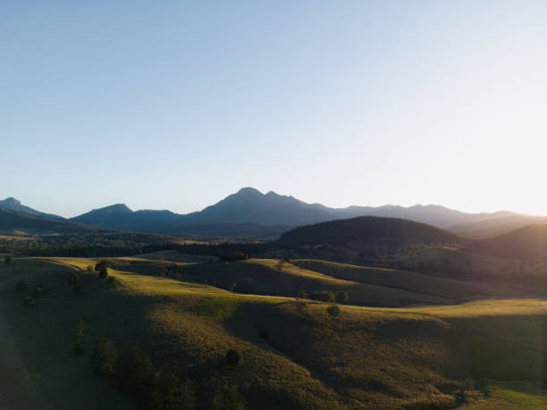 istock Rolling landscape framed by Mount Barney, Scenic Rim, Queensland, Australia 1483689097
