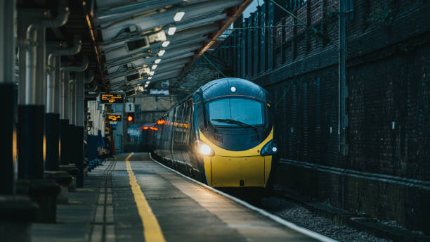 istock Pendolino at Station 001 1483701241