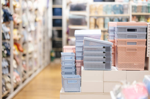 istock Gift shop retail store shopping mall 1483724981