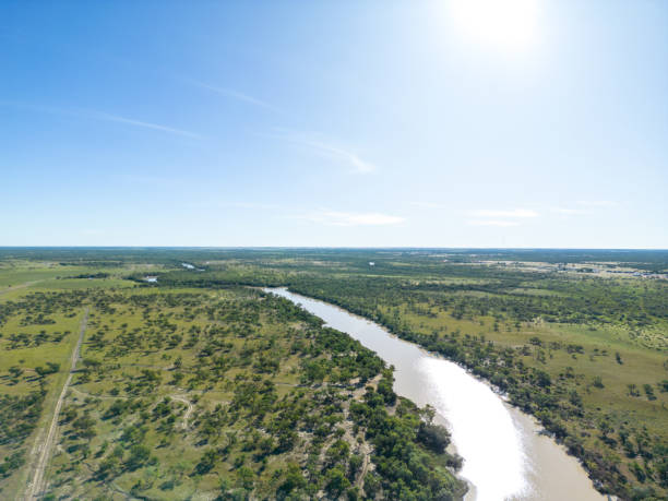 istock Thomson River near Longreach, Outback Queensland 1483735298