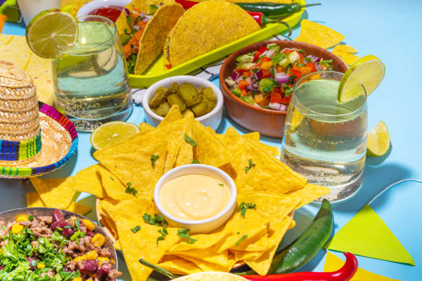 istock Cinco de Mayo party food 1483822421