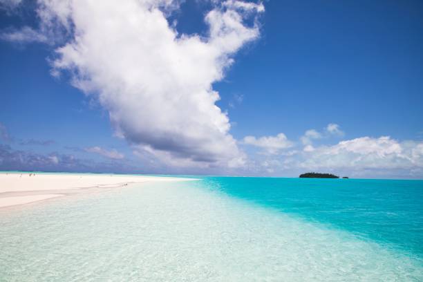 istock Idyllic beach scene in a tropical paradise island on a cloudy sky background 1483837140