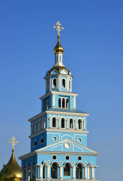 orthodoxe kathedrale mariä himmelfahrt, taschkent, usbekistan - cathedral russian orthodox clear sky tourism stock-fotos und bilder