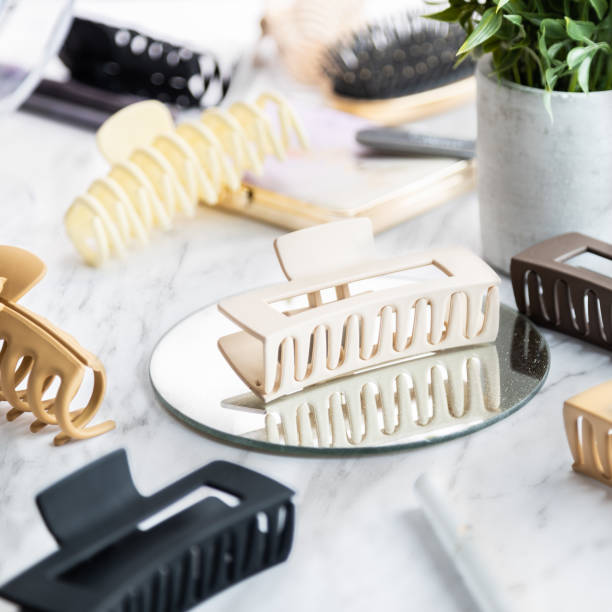Hair claw clip
