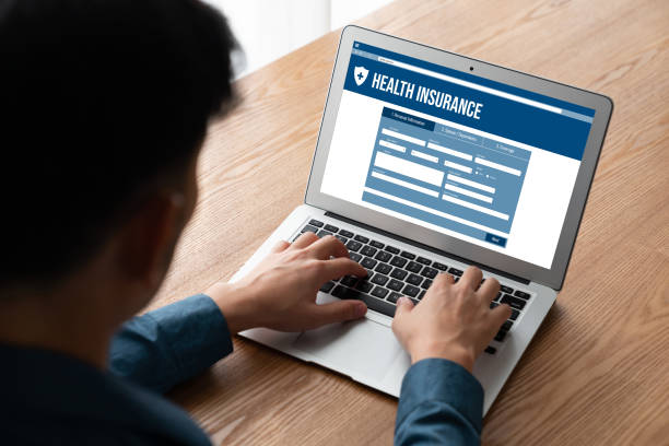 istock Health insurance web site modish registration system 1483923644
