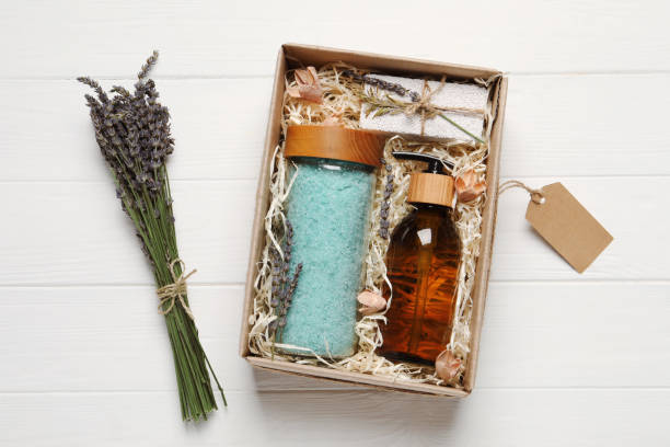 istock Spa gift set on white wooden table, flat lay 1483963150