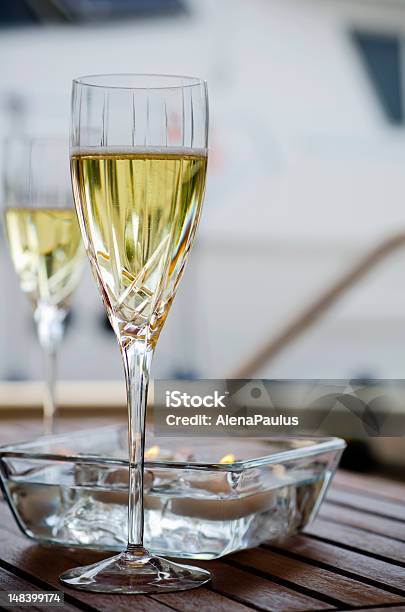 Champanhe Romance - Fotografias de stock e mais imagens de Ao Ar Livre - Ao Ar Livre, Beber, Bebida Alcoólica