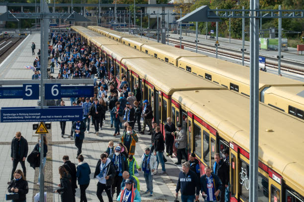 istock High Angle View Of Arriving Subway Train With Passengers 1484048216