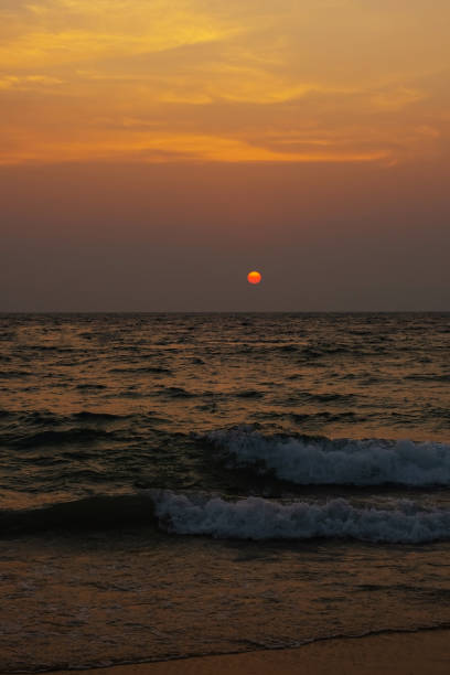istock Atmospheric sunset seascape. Tropical sundown over ocean. 1484078218