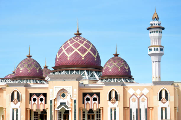 istock Mosque Baitul Izzah Tarakan, Indonesia 1484087872