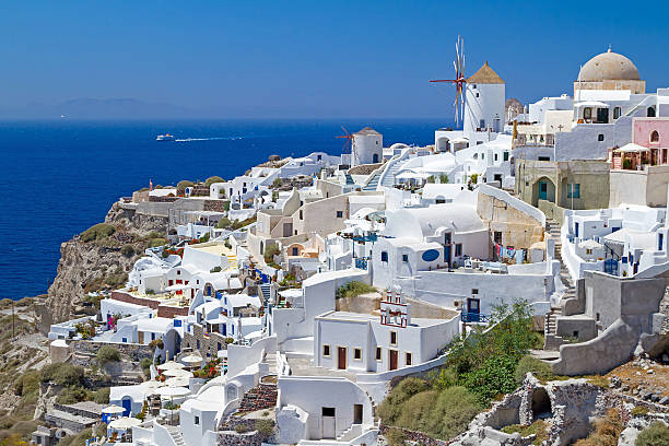 istock Architecture of Oia village 148408905