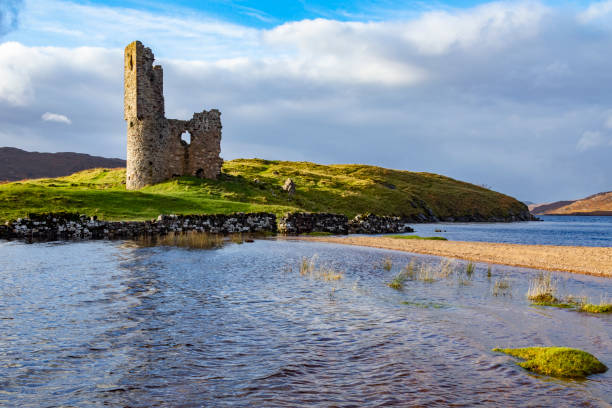 istock Ardvreck Castle - Loch Assynt - Scotland 1484137522