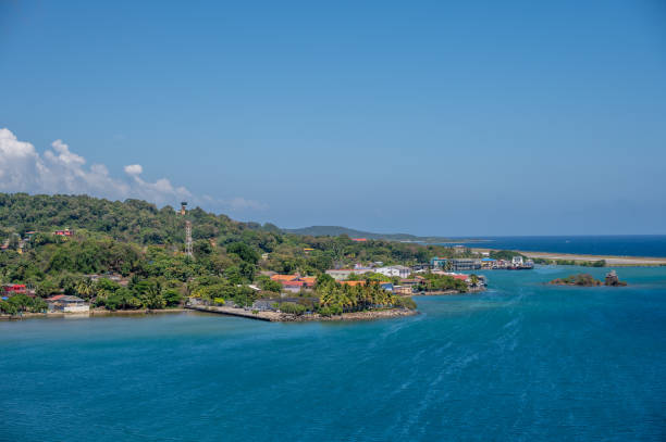 istock Roatan, Honduras Views 1484147126