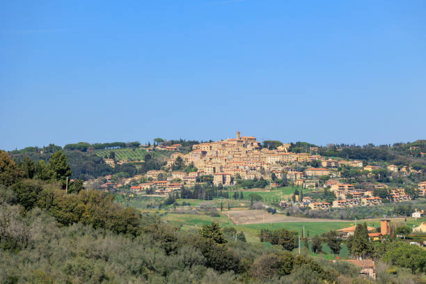 istock Casale Marittimo Townscape in Tuscany 1484268840