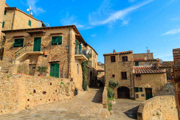 istock Casale Marittimo Tuscan town street 1484268850