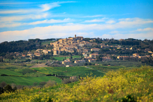 istock Casale Marittimo Townscape in Tuscany 1484268853