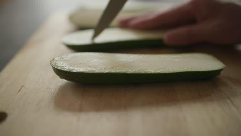 cut the courgette flesh in a cross-hatch pattern