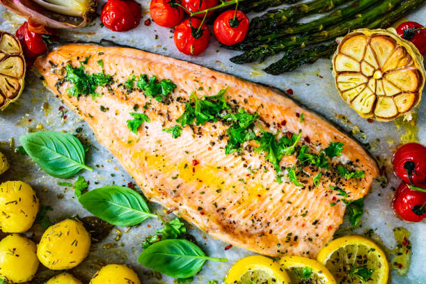 istock One sheet pan salmon and vegetables 1484405705