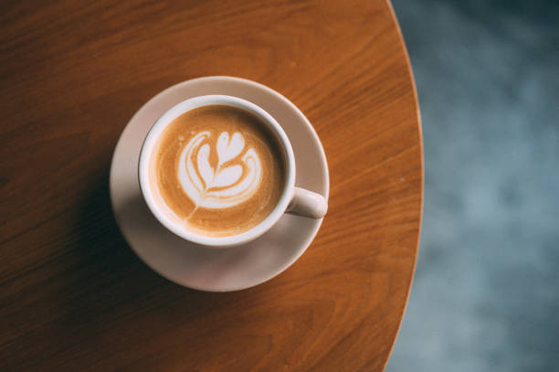 istock Coffee as Art: A Stunning Cappuccino with an Intricate Latte Pattern 1484464612