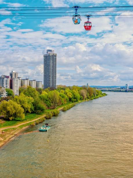 istock Cable car over the Rhine in Cologne 1484476077