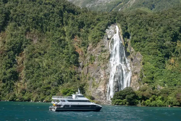 Photo of Navigating the magnificent Milford Sound (Piopiotahi) fjord, Fiordland National Park fn the south west of New Zealand's South Island. World heritage site amon the world's top travel destinations