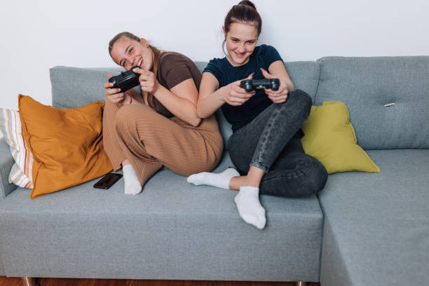 istock Teenage Sisters Connect Over Shared Passion for Video Games 1484525934