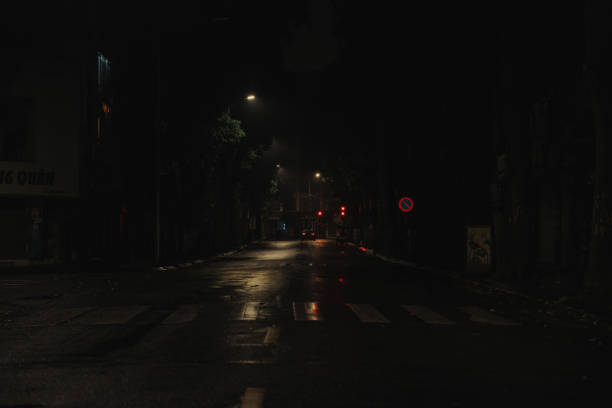 istock Hanoi at day and at night 1484526683