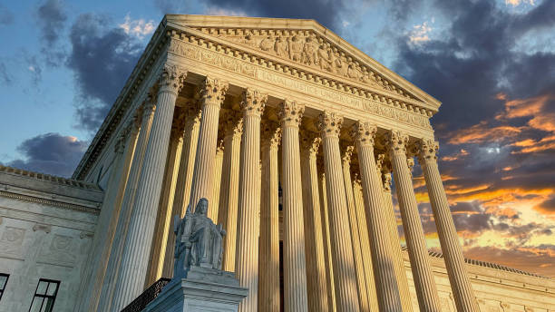 istock Supreme Court Ethics Violation 1484569488