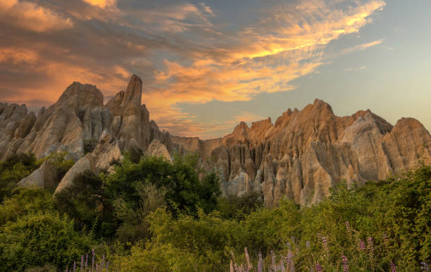 istock Omarama Clay Cliffs, extraordinary natural rock formations, Omarama, Mackenzie Basin, South Island New Zealand 1484576244