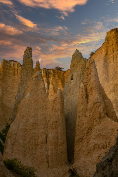 istock Omarama Clay Cliffs, extraordinary natural rock formations, Omarama, Mackenzie Basin, South Island New Zealand 1484576266
