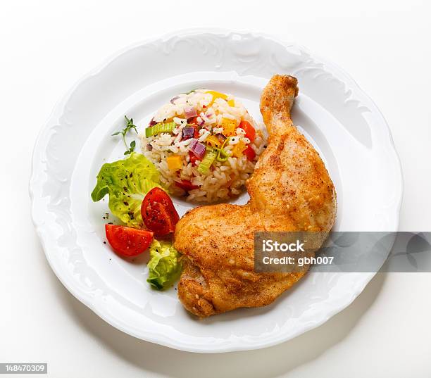 Pollo Asado Piernas Foto de stock y más banco de imágenes de Alimento - Alimento, Arroz - Comida básica, Arroz blanco