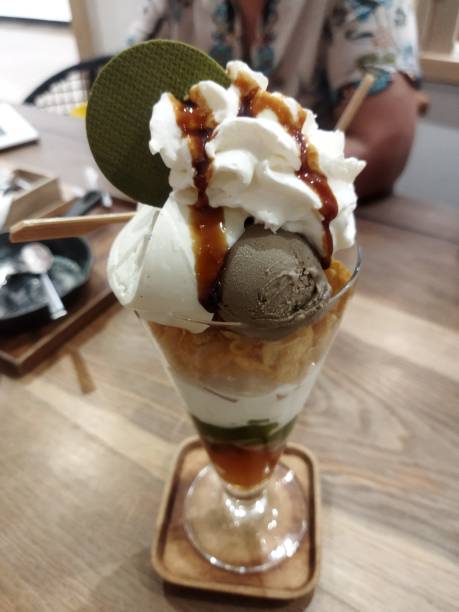 istock Hojicha and ocha parfait with mochi and cereal 1484713058