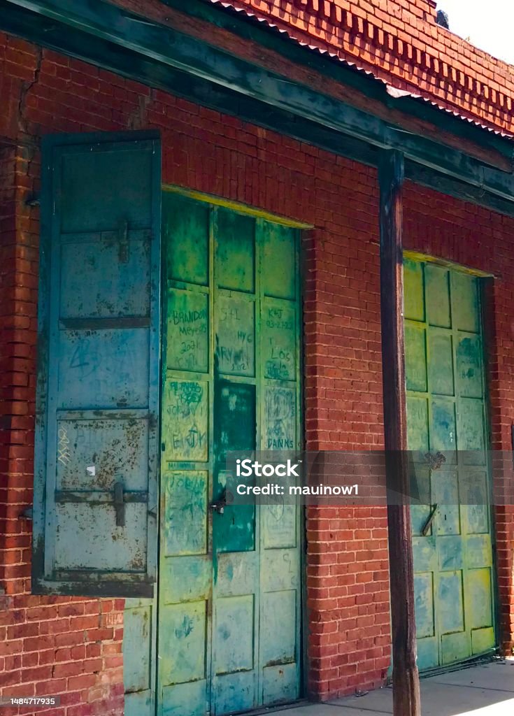 California Gold Rush Iron Doors Stock Photo - Download Image Now - Aging  Process, Architectural Feature, Backgrounds - iStock