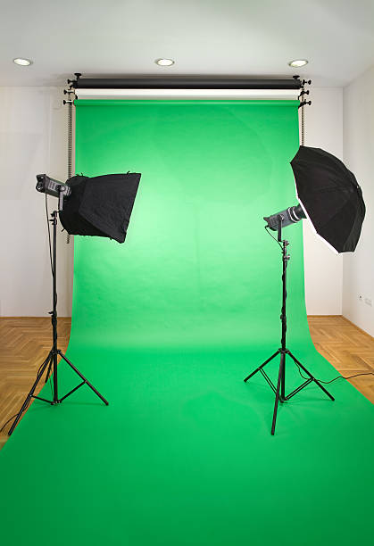 vacío foto de estudio - stage light flash fotografías e imágenes de stock