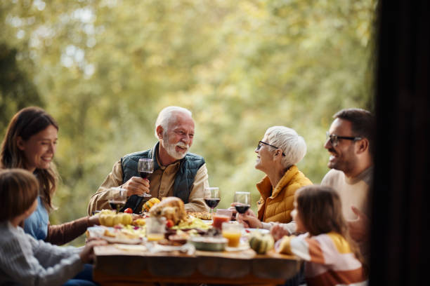 istock Family's lunch on a patio! 1484797299