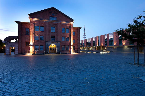 istock hamburg, slaughterhouse, karostar 148481345