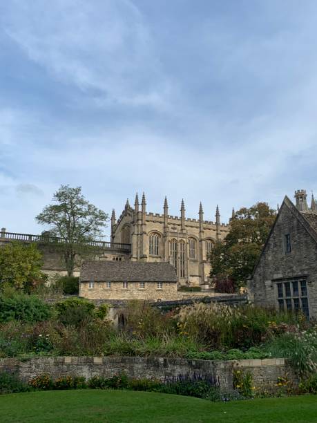 istock Oxford church 1484815611