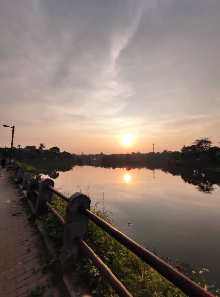 istock Sunrise on the Lake 1484819382