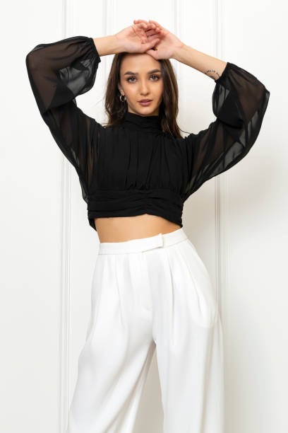 istock Brown-haired young model wearing autumn concept clothes. 1484833030